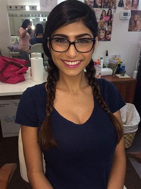 xxx in mia khalifa|Mia Khalifa Porn Videos 